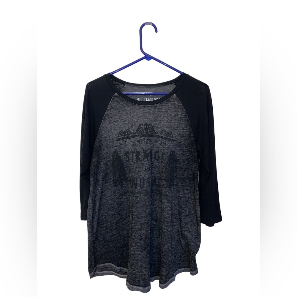 Ripple Junction Black & Grey Beetlejuice Women's Top Size 1X